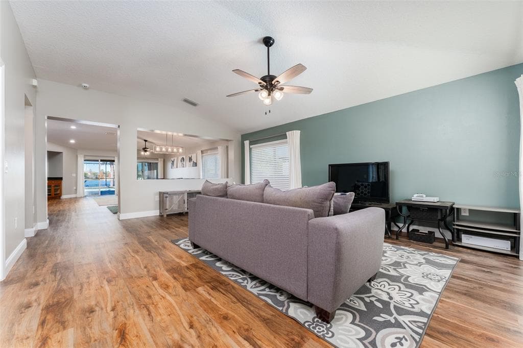 5431 SANDY SHELL DRIVE photo 17