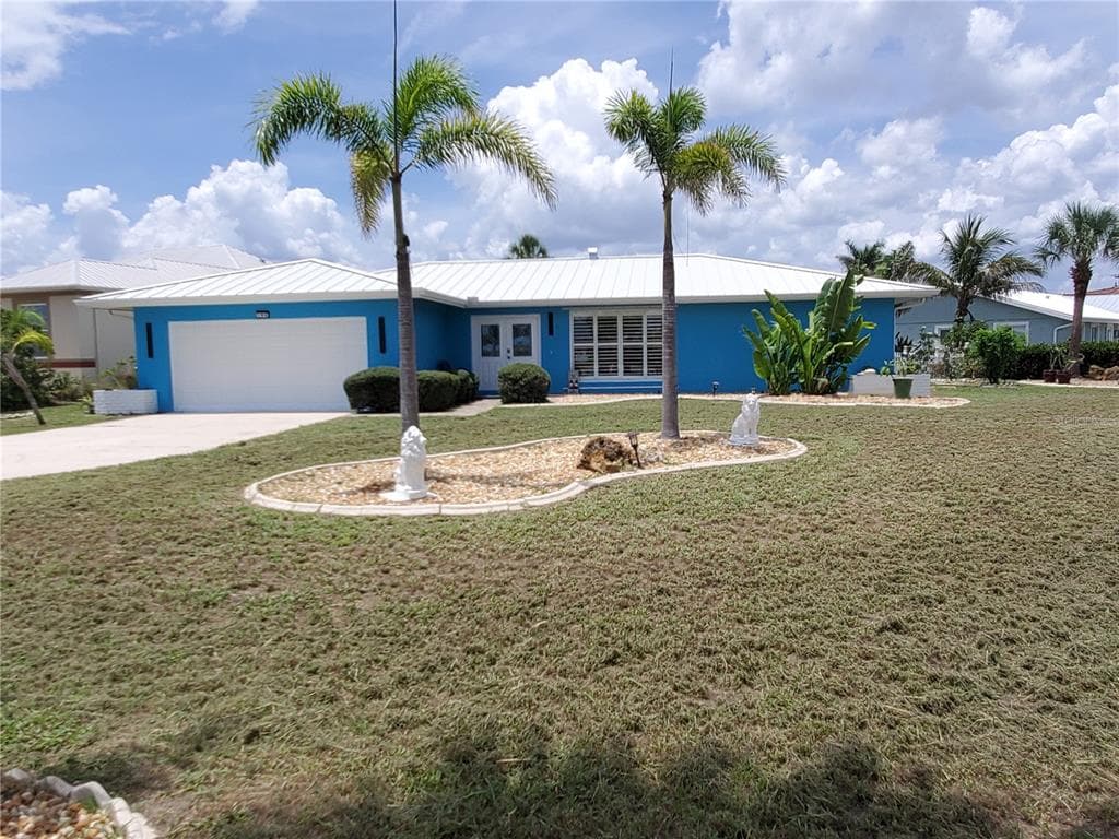 190 CASA LANE photo 1