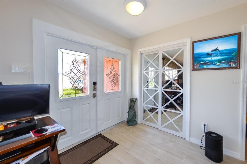190 CASA LANE photo 4