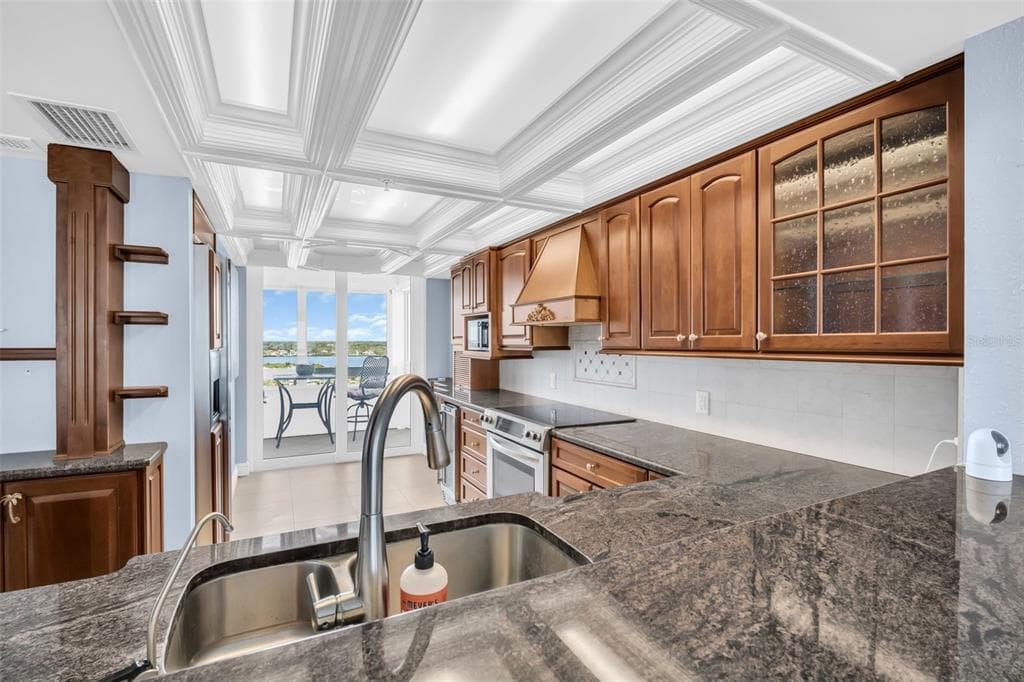 17900 GULF BOULEVARD 12A photo 12