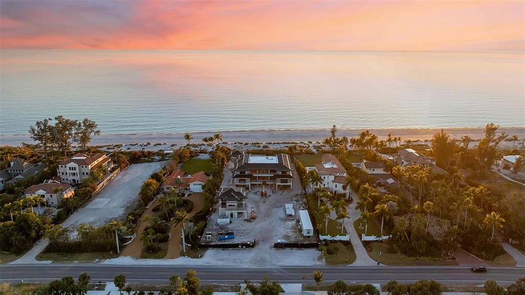 5965 GULF OF MEXICO DRIVE photo 4