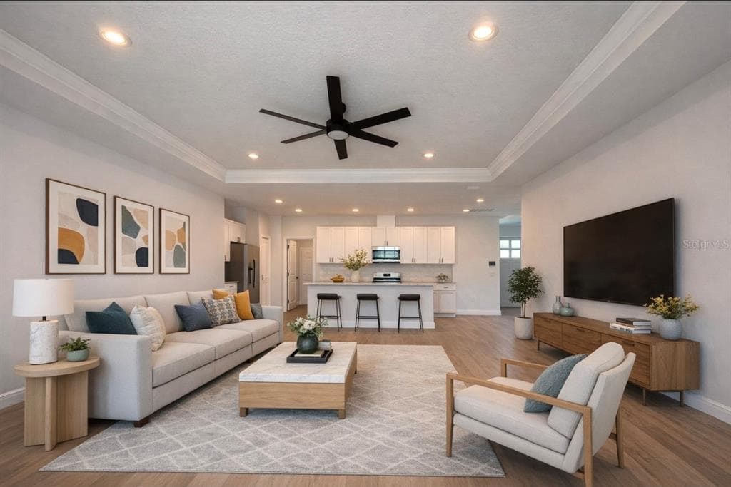 131 KINGS DRIVE photo 2
