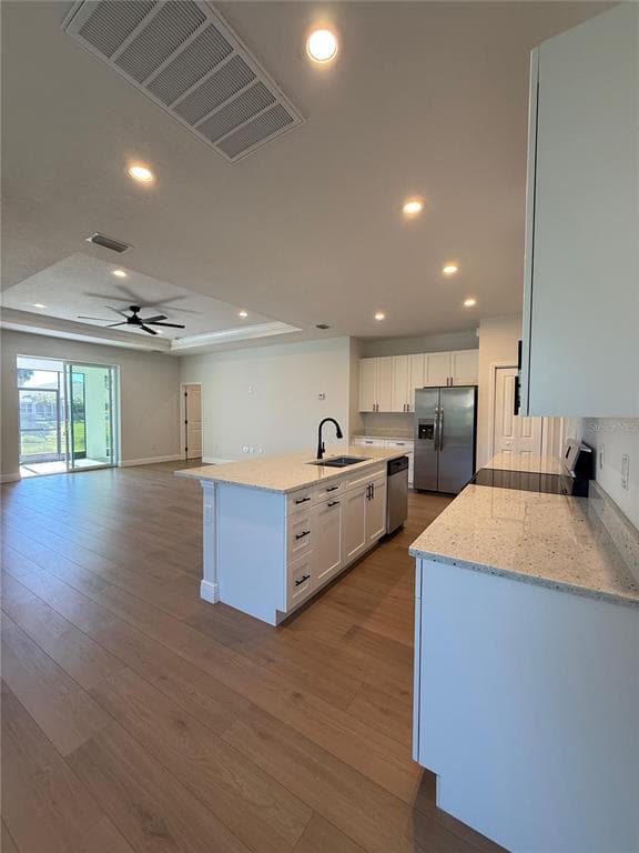 131 KINGS DRIVE photo 12