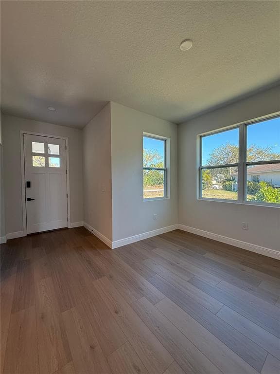 131 KINGS DRIVE photo 10