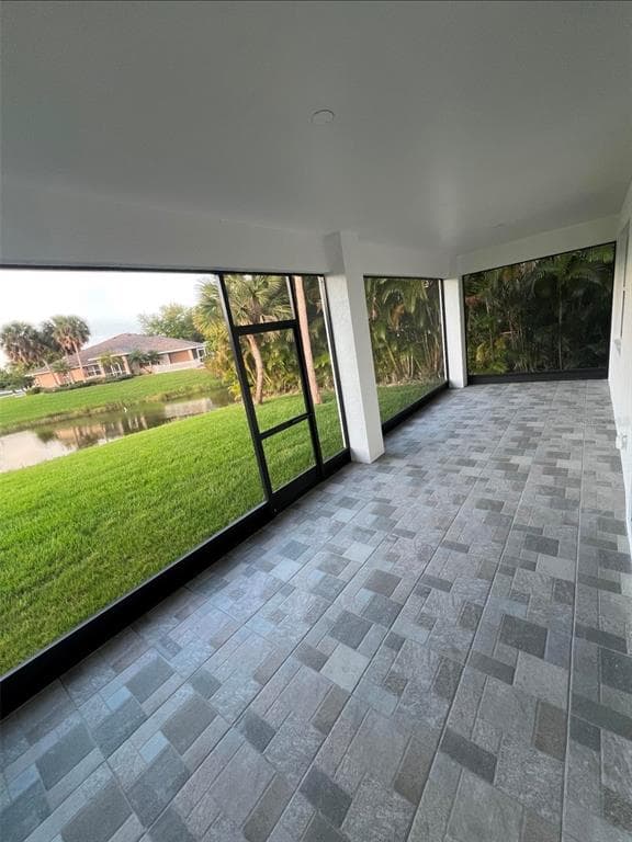 131 KINGS DRIVE photo 8