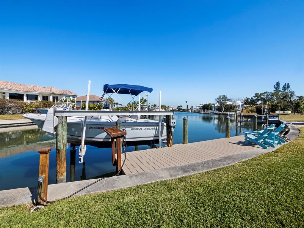 5970 EMERALD HARBOR DRIVE photo 13