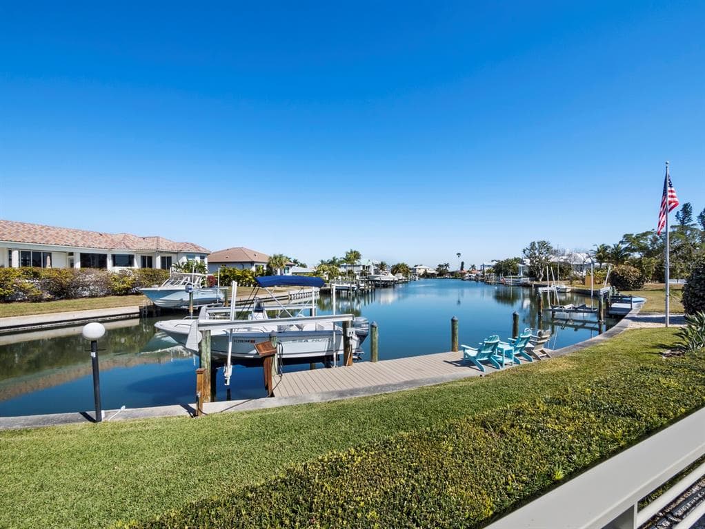 5970 EMERALD HARBOR DRIVE photo 12