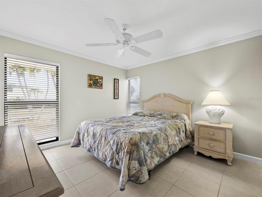 5970 EMERALD HARBOR DRIVE photo 22