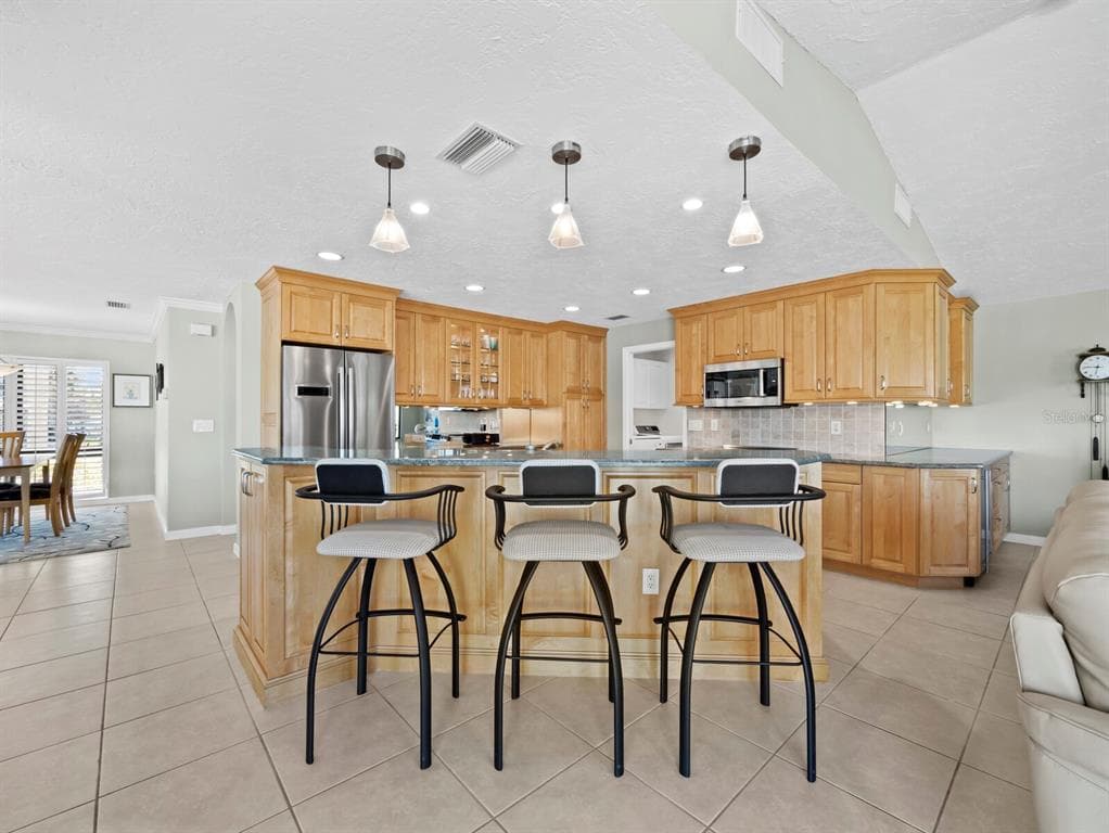 5970 EMERALD HARBOR DRIVE photo 20