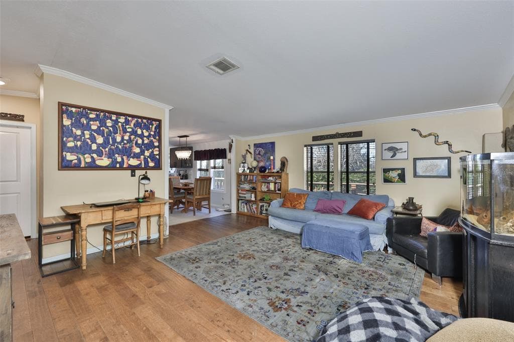 20112 HOBBS ROAD photo 21