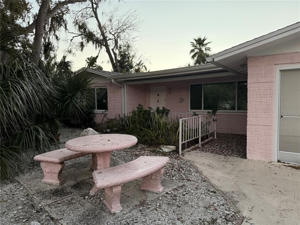7127 PENINSULAR DRIVE 1