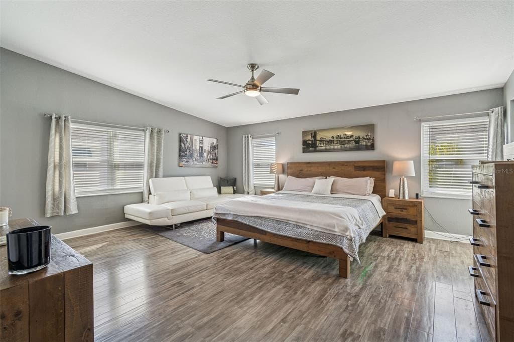 1117 PINELLAS BAYWAY S 301 photo 23