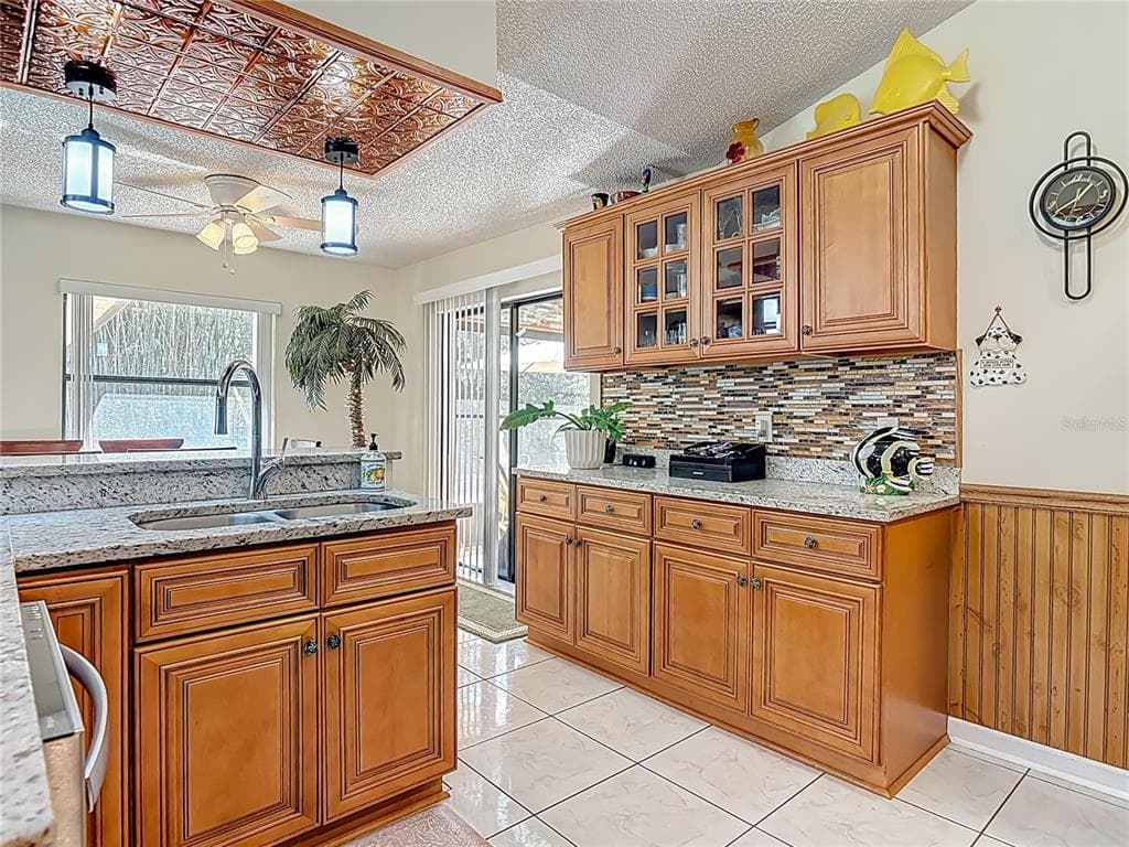 1415 STONE TRAIL photo 8