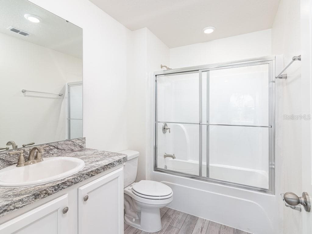 1359 HAGERICK LANE photo 11