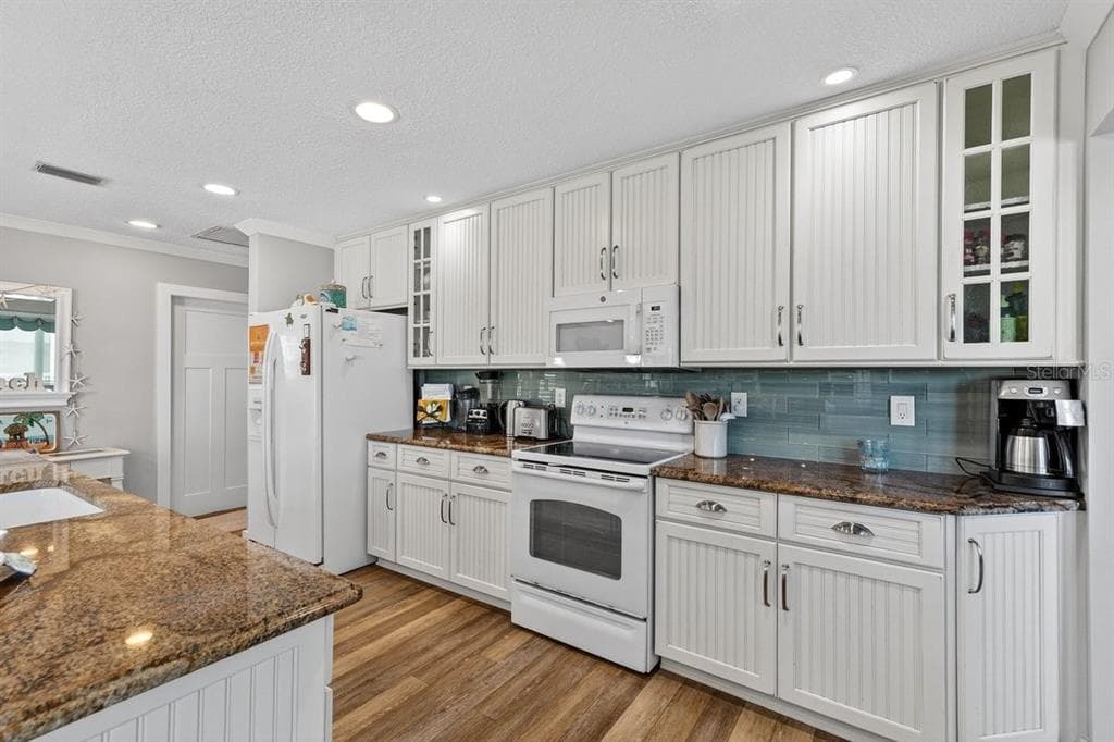 272 OCEAN PALM DRIVE photo 6