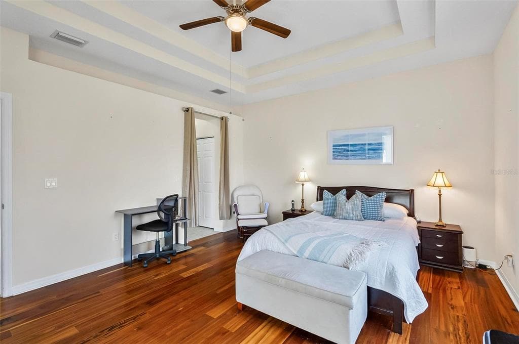 19 RAINTREE CIRCLE photo 23