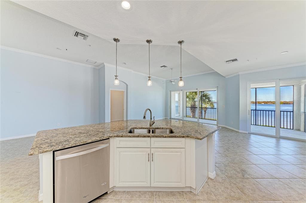 1246 RIVERSCAPE STREET photo 20