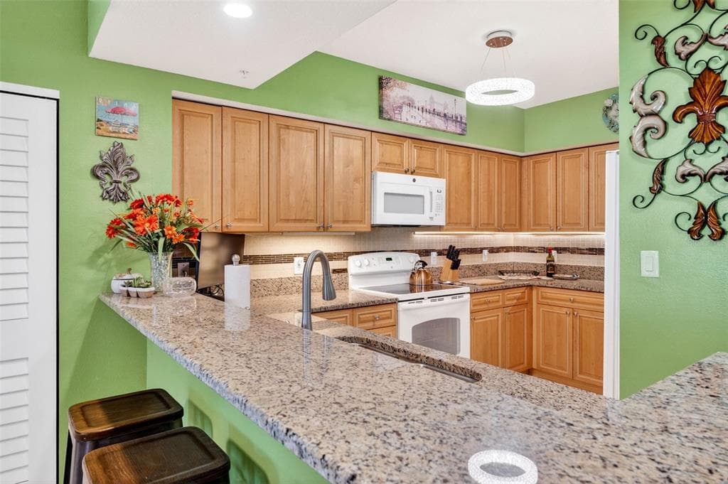 4516 SEAGULL DRIVE 719 photo 7