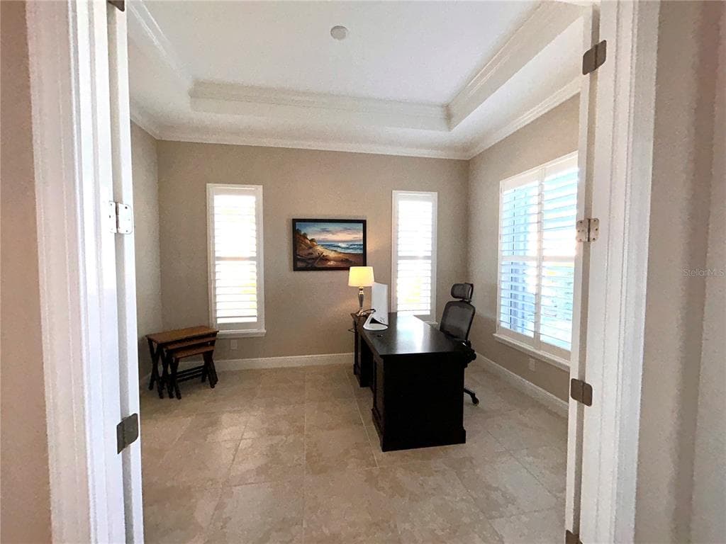 1022 OVERLOOK COURT photo 19