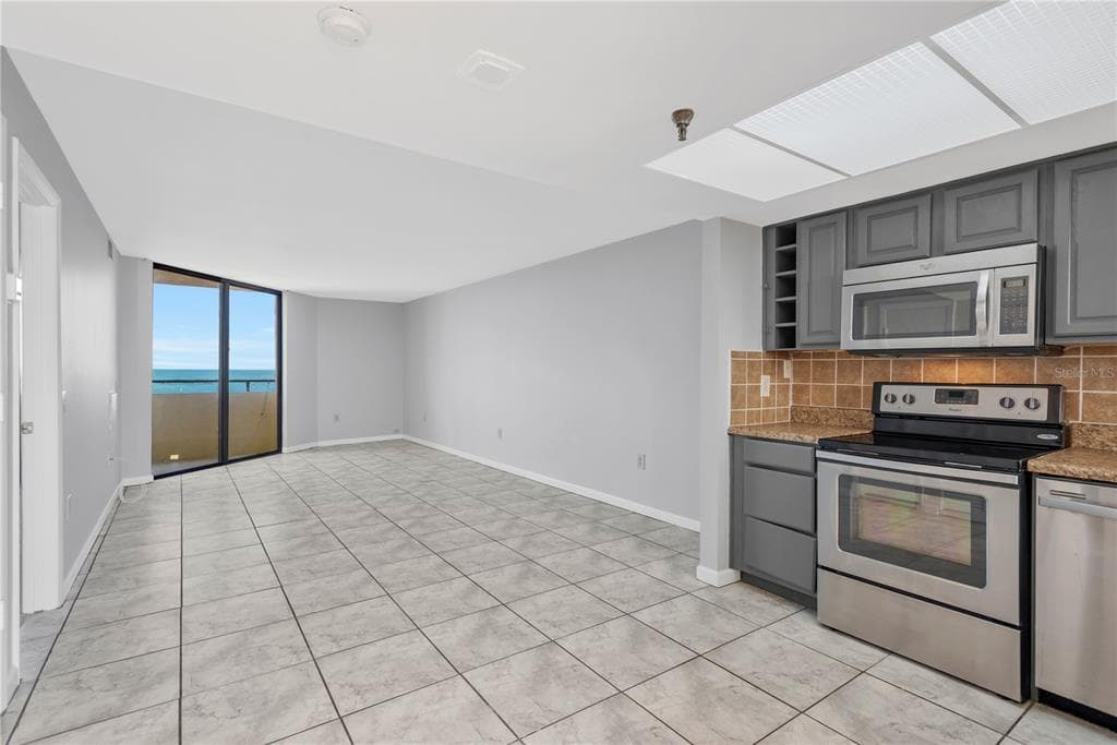 6009 SEA RANCH DRIVE 705 photo 6