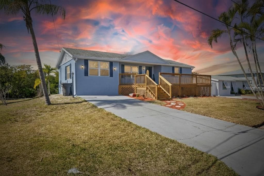 827 SEABREEZE DRIVE photo 2