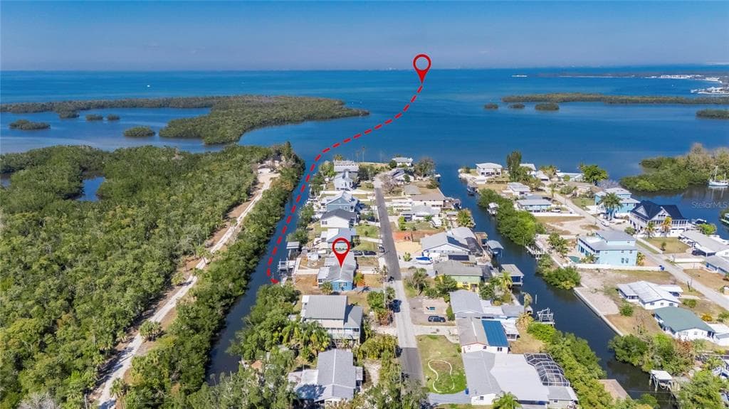 827 SEABREEZE DRIVE photo 1