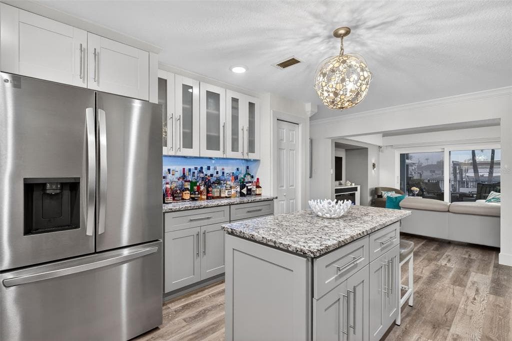 136 WINDWARD ISLAND photo 23