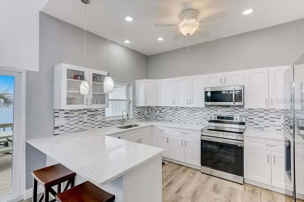 2424 BAY DRIVE 2424/2426 photo 9