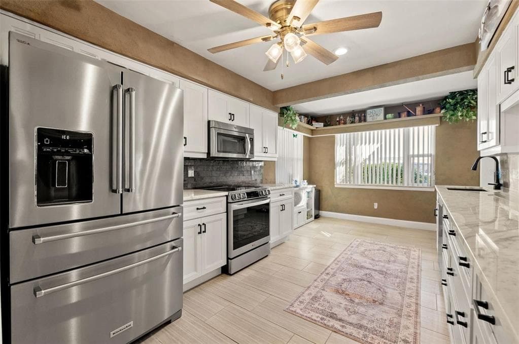 4384 4TH ISLE DRIVE photo 12