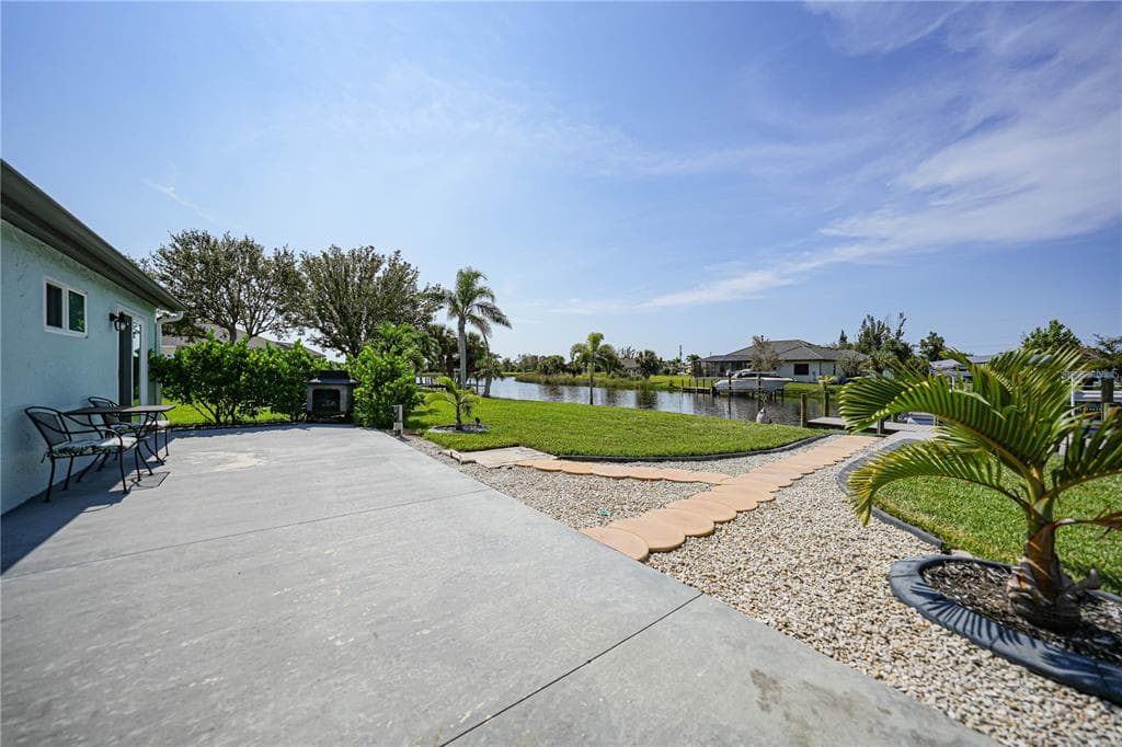15460 ALSACE CIRCLE photo 13