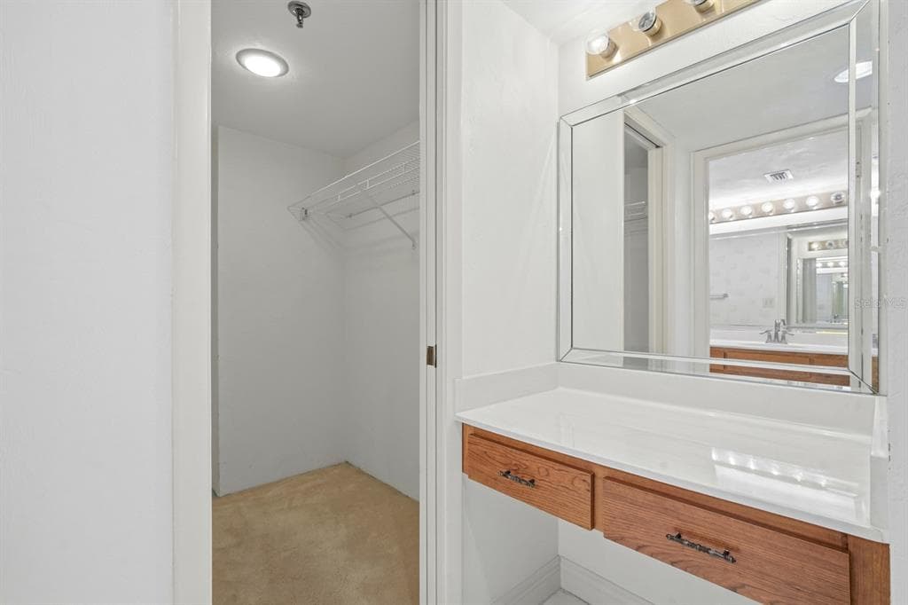 1513 OCEAN SHORE BOULEVARD 4E photo 14