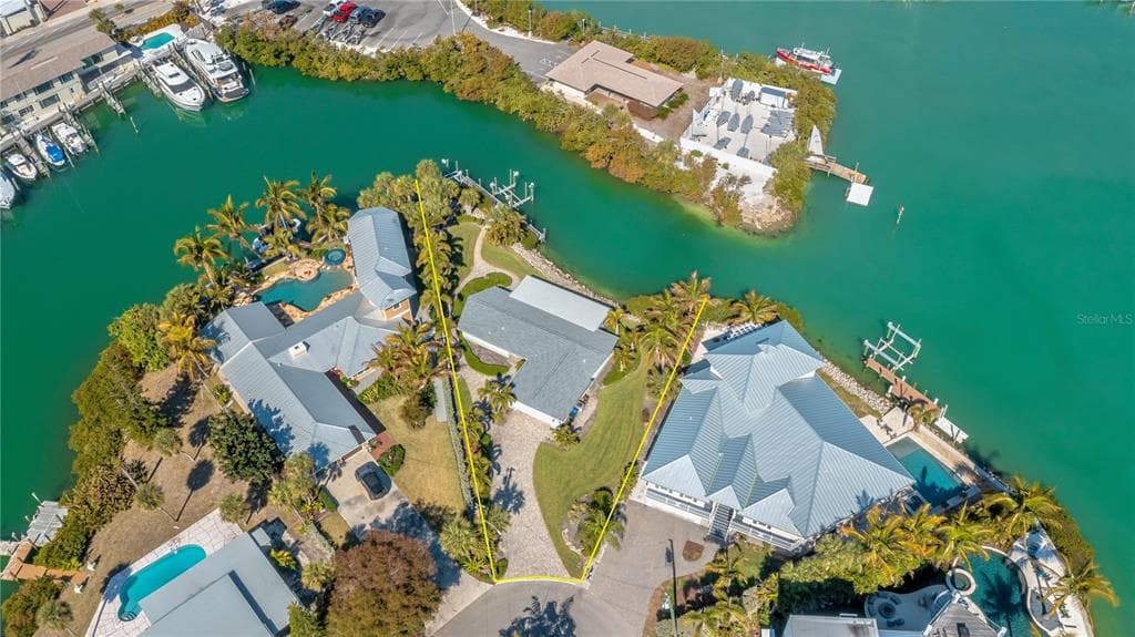 724 EL DORADO DRIVE 4