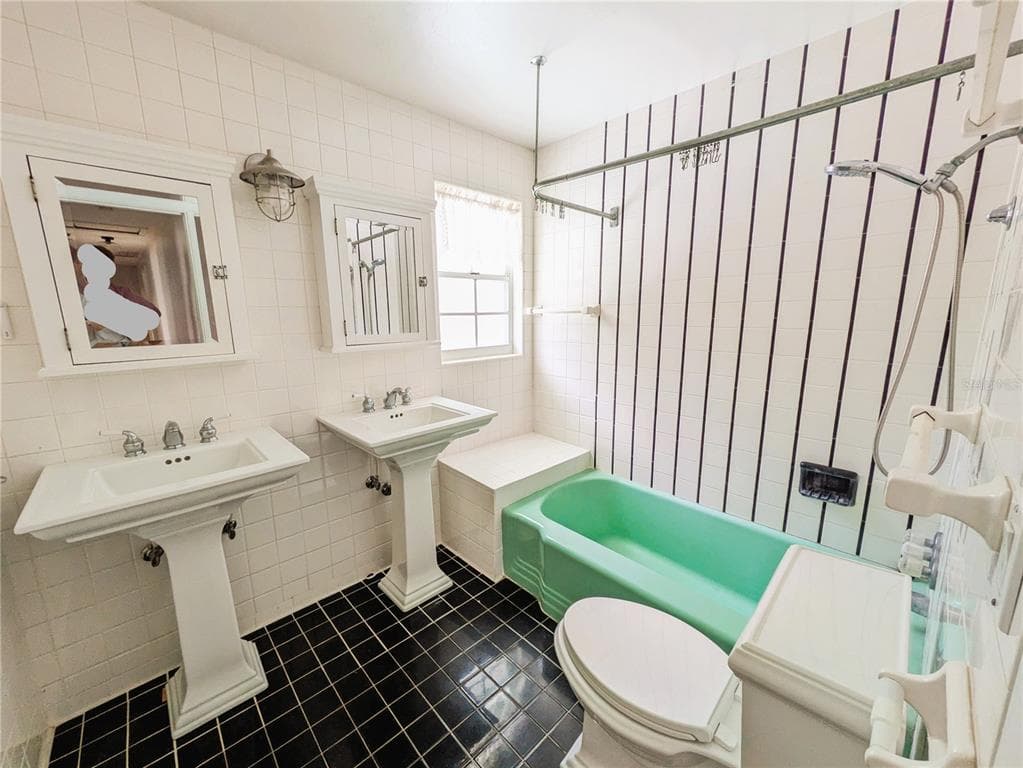 4554 COOPER ROAD photo 17
