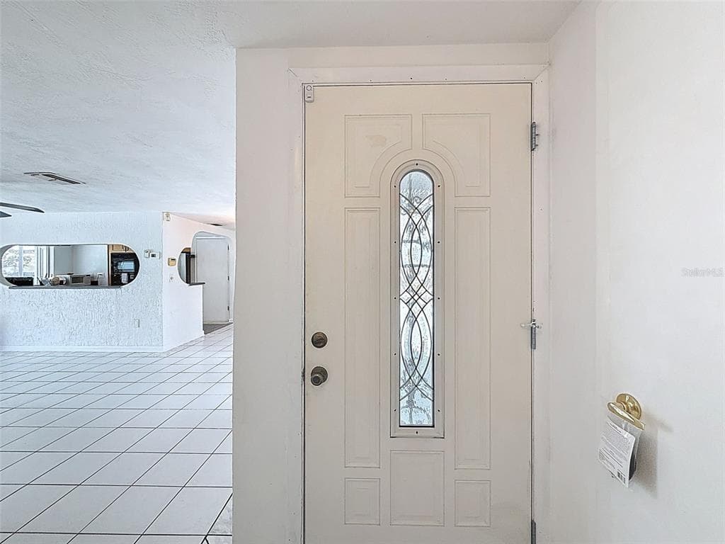 13701 VERONICA DRIVE photo 11