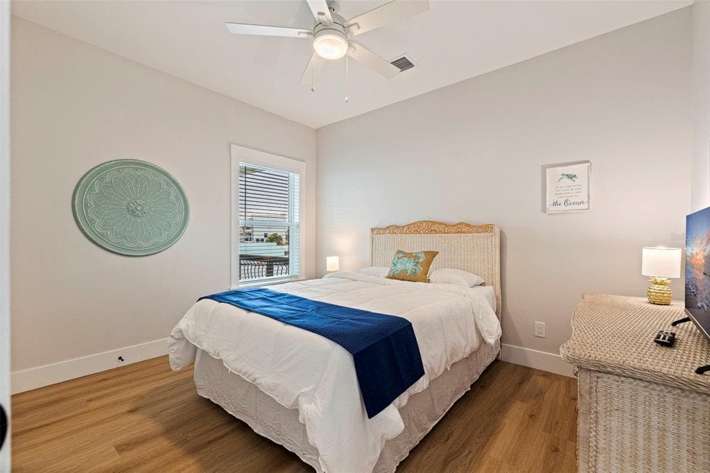 605 115TH AVENUE photo 25