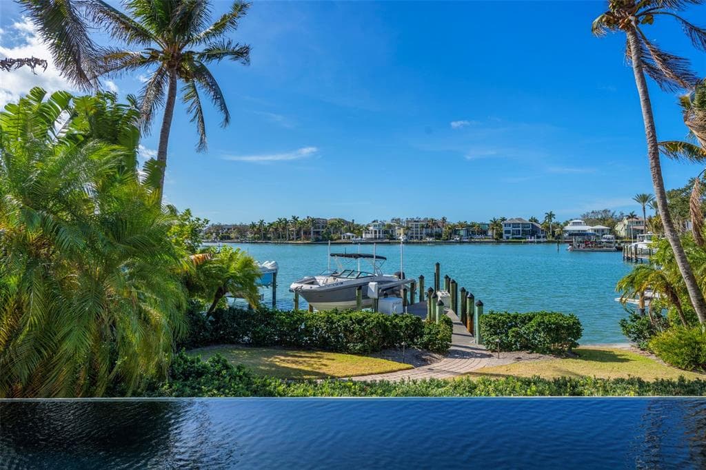1394 HARBOR DRIVE photo 2
