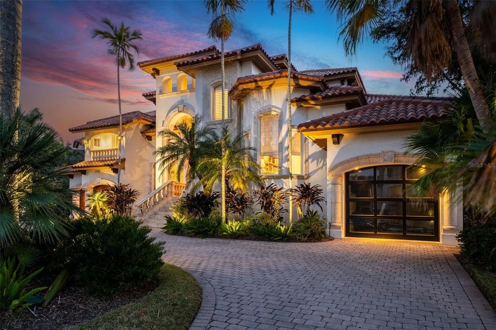 1394 HARBOR DRIVE photo 1