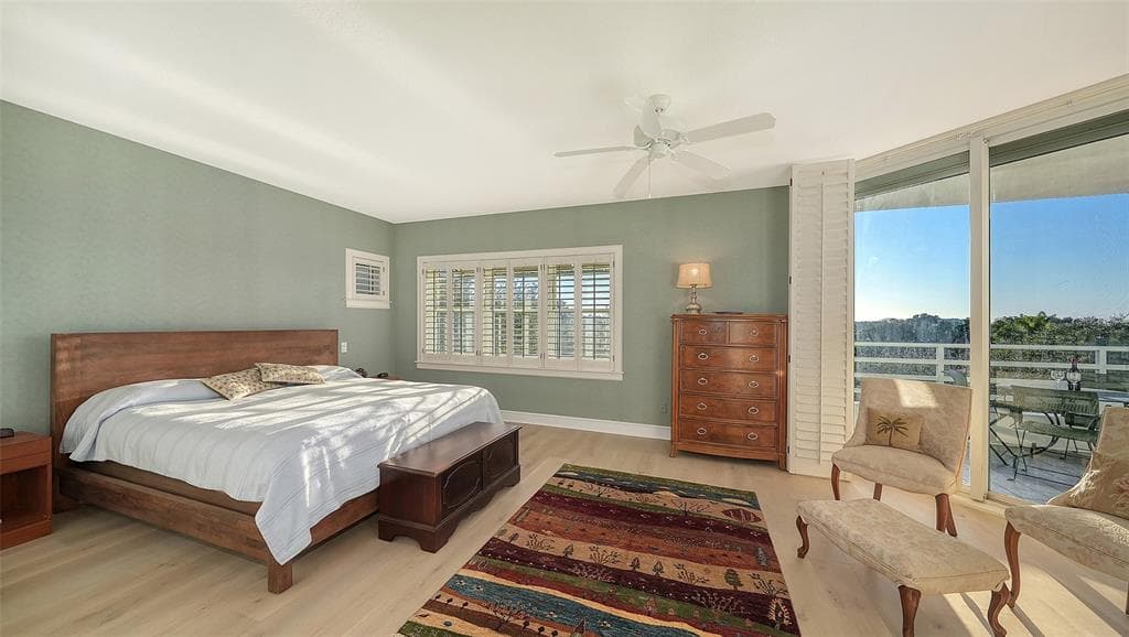 2450 HARBOURSIDE DRIVE 234 photo 23