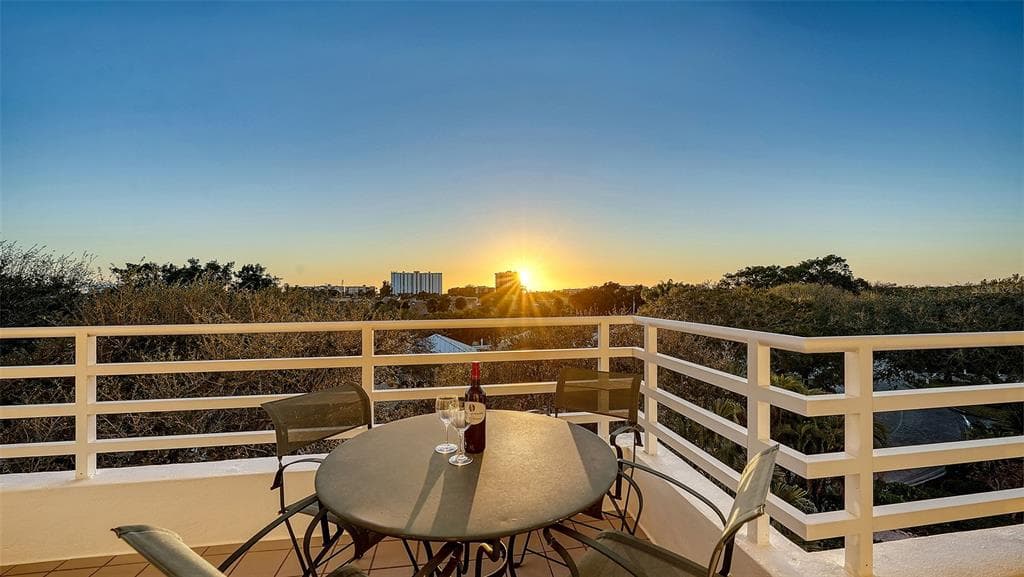 2450 HARBOURSIDE DRIVE 234 photo 11