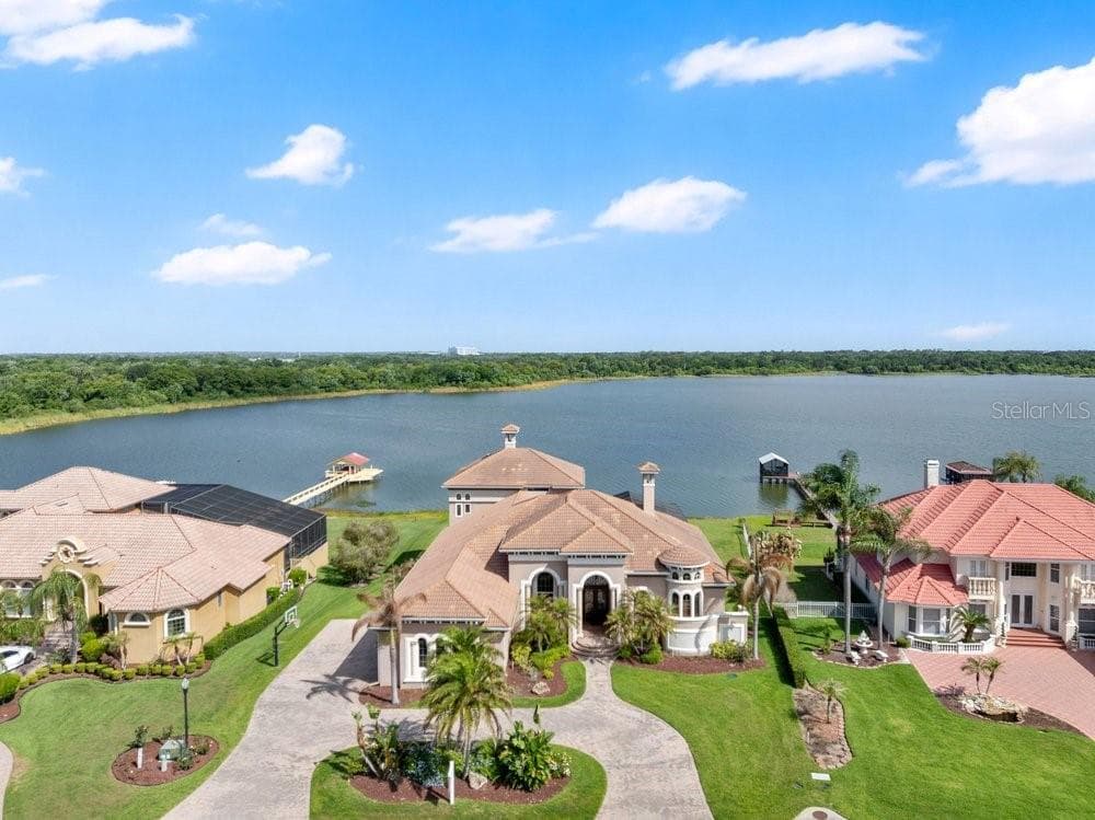 3040 HIGHLANDS BY THE LAKE WAY 1