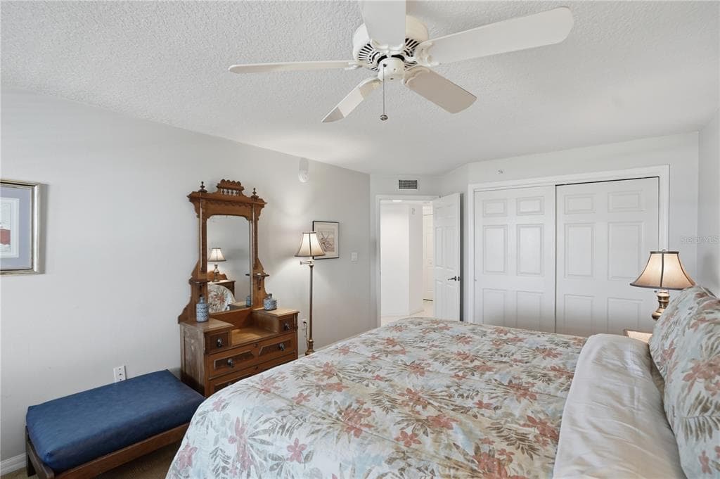 16326 GULF BOULEVARD 307 photo 23