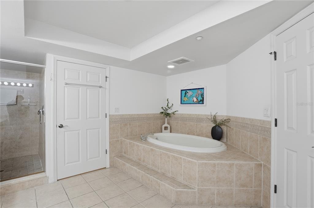16326 GULF BOULEVARD 307 photo 19