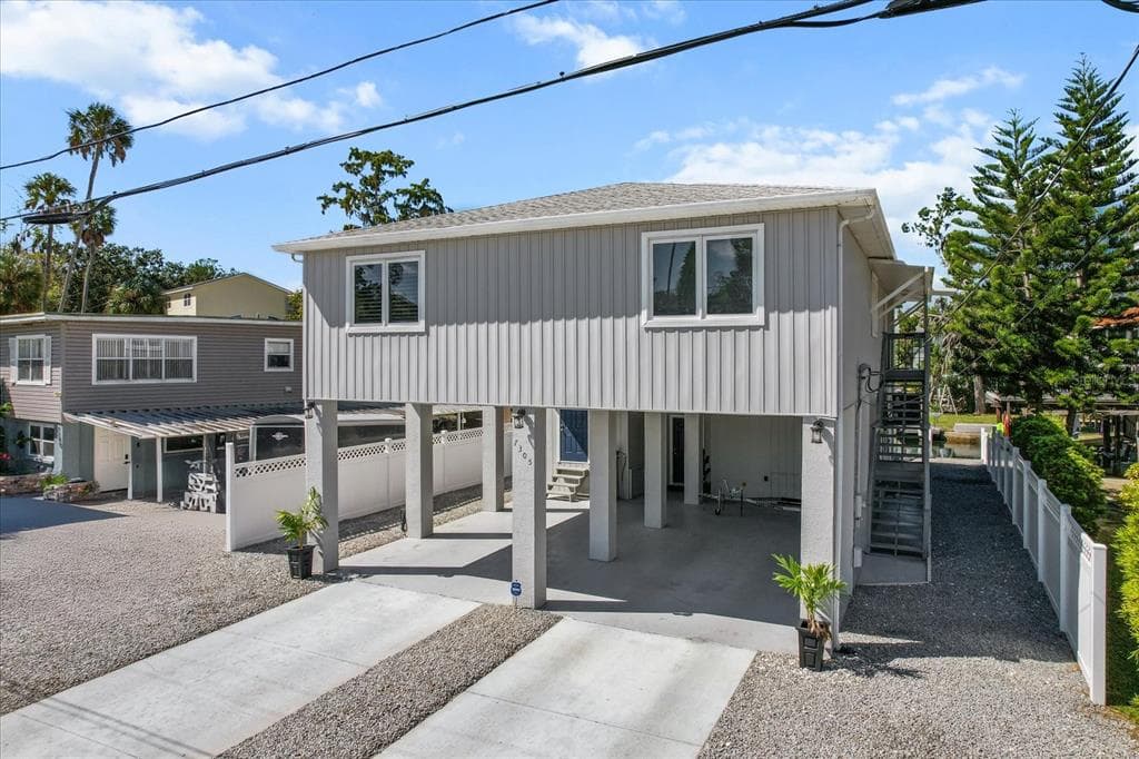 7305 TROPICAL DRIVE 3