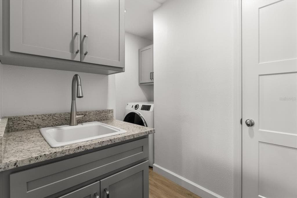 7305 TROPICAL DRIVE photo 15