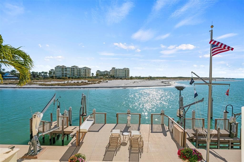 964 MONTE CRISTO BOULEVARD 2