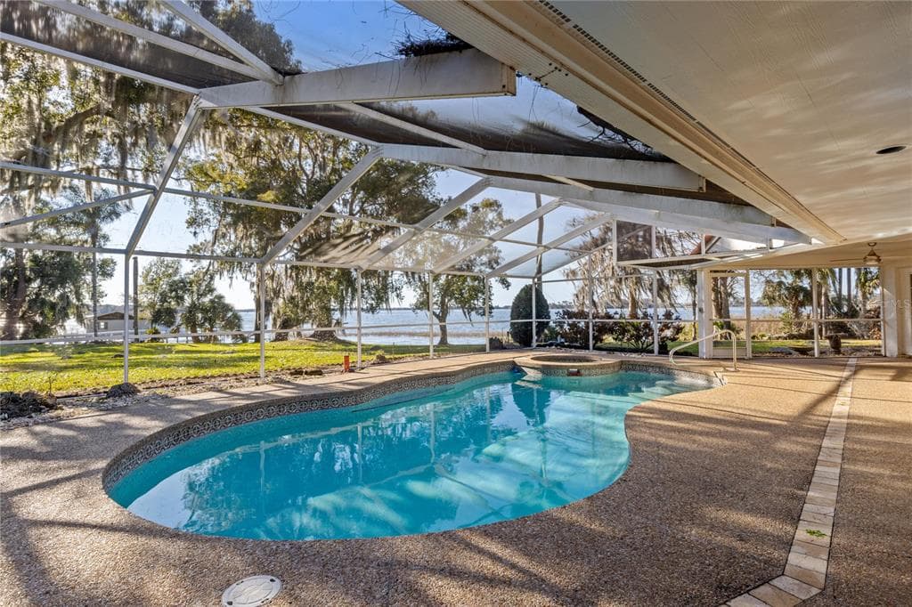 6136 DORA DRIVE 2