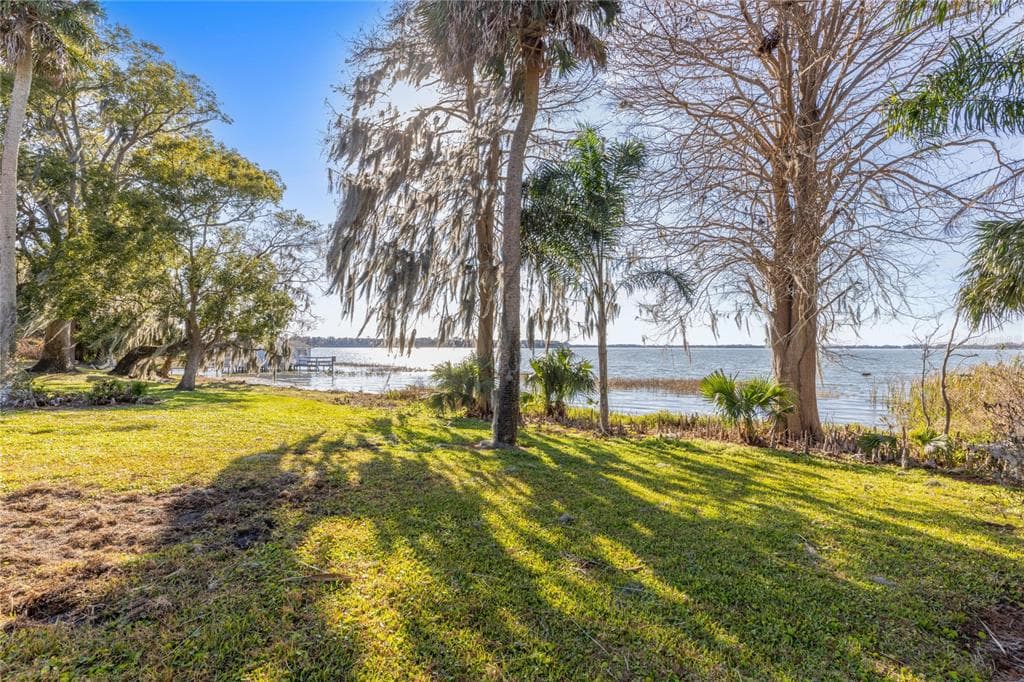 6136 DORA DRIVE 4