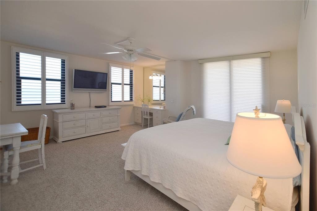 3820 GULF BOULEVARD 306 photo 10