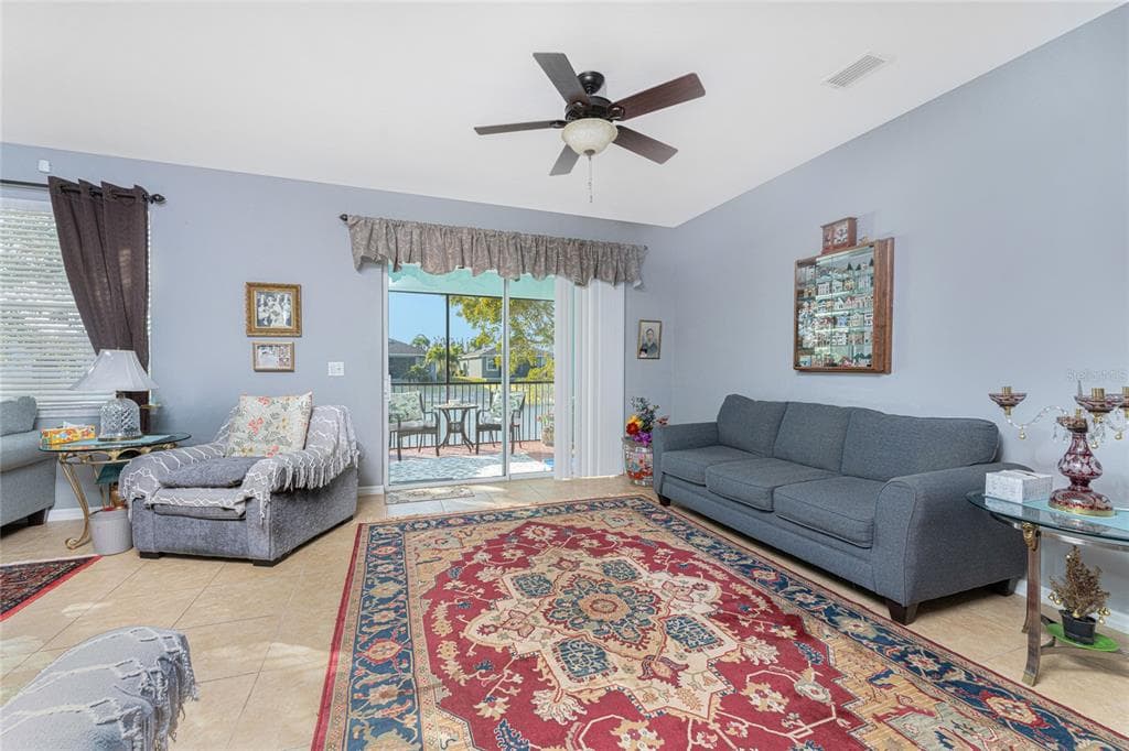 8624 LAKE FRONT COURT photo 13