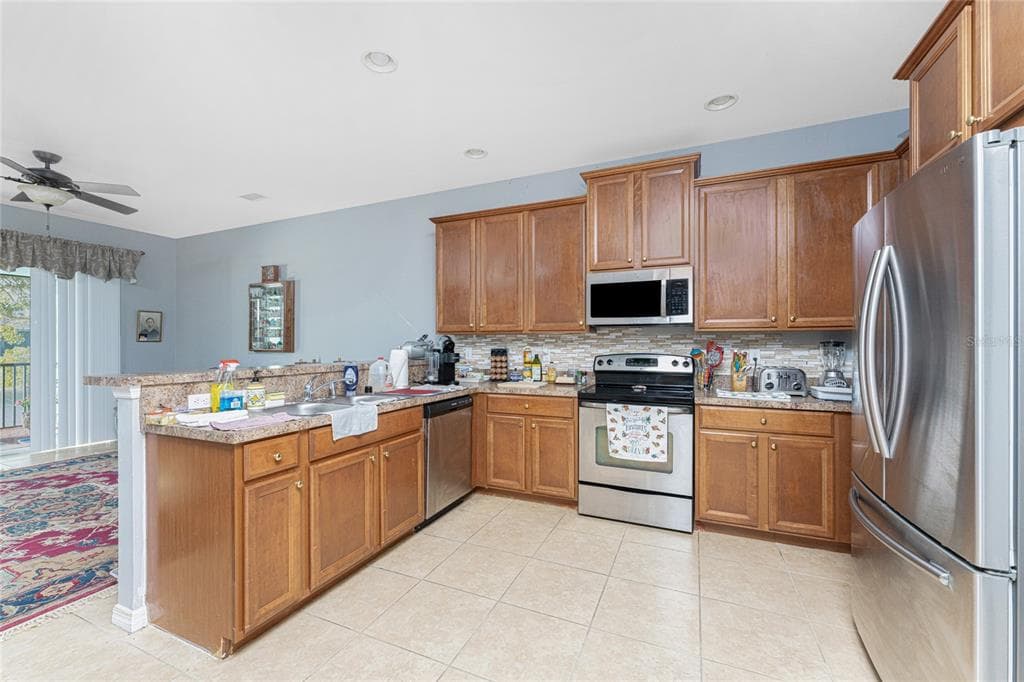 8624 LAKE FRONT COURT photo 10